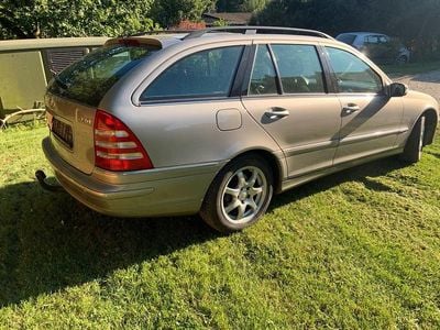 Mercedes C220