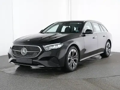 Gebraucht Mercedes E220 Avantgarde 197 PS (144 kW) 2025 Metalliclack obsidianschwarz Kombi