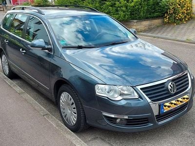 Gebraucht VW Passat Comfortline 122 PS (89 kW) 2009 Grau Kombi