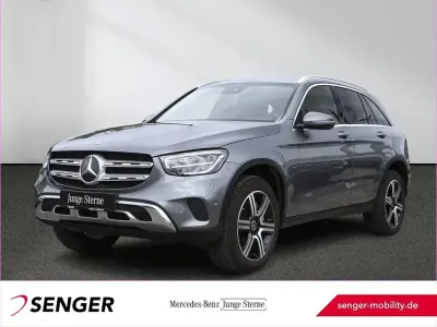 Gebraucht Mercedes GLC300e 211 PS (155 kW) 2021 Grau SUV
