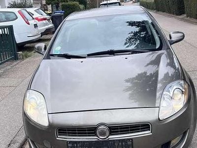Usata Fiat Bravo 90 CV (66 kW) 2008 Marrone Utilitaria