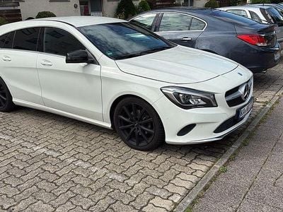 Mercedes CLA180 Shooting Brake