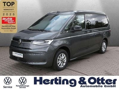 Neu VW T7 California 150 PS (110 kW) 2025 Grau Van