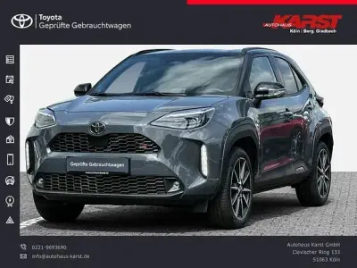 Gebraucht Toyota Yaris Premium 130 PS (95 kW) 2025 Storm grey metallic / schwarz Kleinwagen