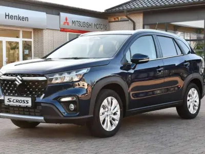 Neu Suzuki SX4 S-Cross Comfort 110 PS (80 kW) 2026 Sphere blue pearl metallic SUV