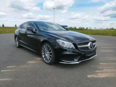 Gebraucht Mercedes CLS350 Shooting Brake AMG line 258 PS (189 kW) 2015 Schwarz Kombi