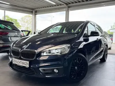 Używany BMW 218 Luxury Line 136 KM (100 kW) 2015 Niebieski Kombi