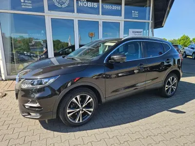 Używany Nissan Qashqai N-Connecta 159 KM (116 kW) 2020 Czarny SUV