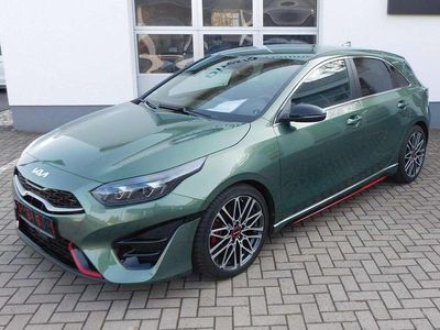 Gebraucht Kia Ceed GT GT 204 PS (150 kW) 2024 (exg) experience green met. Kleinwagen