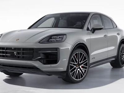 Usata Porsche Cayenne GTS 500 CV (367 kW) 2024 Grigio SUV