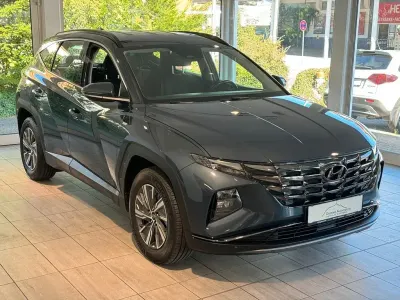 Gebraucht Hyundai Tucson 136 PS (100 kW) 2022 Grau SUV