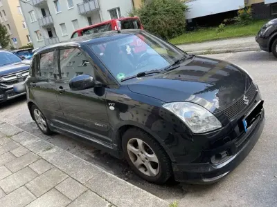 Gebraucht Suzuki Swift Comfort+ 102 PS (75 kW) 2005 Schwarz Kleinwagen
