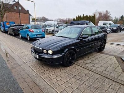 Schwarz Gebraucht 2004 Jaguar X-type Executive Limousine | 4.999 € (Etwas zu teuer)