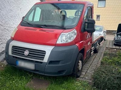Gebraucht Fiat Ducato 120 PS (88 kW) 2009 Rot Van