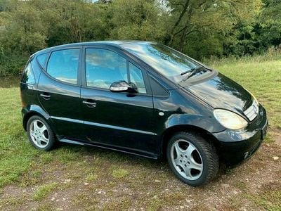 Mercedes A210