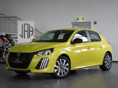 Gebraucht Peugeot 208 Active 75 PS (55 kW) 2024 Farbe aguedagelb/typ aussenver Kleinwagen
