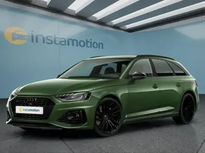 Gebraucht Audi RS4 450 PS (330 kW) 2022 Grün Kombi