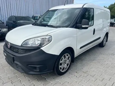Gebraucht Fiat Doblò Basis 101 PS (74 kW) 2016 Weiß Van / Kleinbus