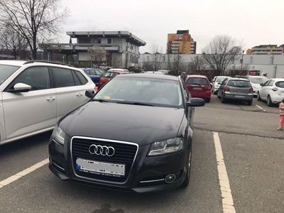 gebraucht Audi A3 Sportback 1.6 TDI (DPF) S tronic Ambition A...