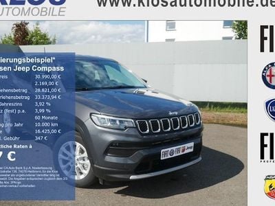 Neu Jeep Compass Altitude 130 PS (95 kW) 2025 Grau SUV