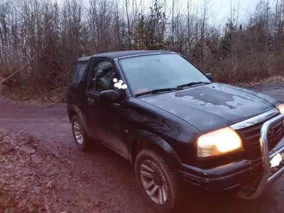 Gebraucht Suzuki Grand Vitara 105 PS (77 kW) 2003 Schwarz Cabrio