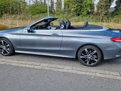 Używany Mercedes C250 AMG line 211 KM (155 kW) 2018 Szary Kabriolet