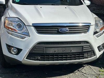 Gebraucht Ford Kuga Titanium 163 PS (119 kW) 2011 Weiß SUV