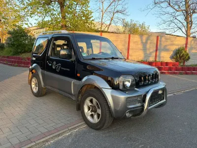 Second-hand Suzuki Jimny Comfort 86 CP (63 kW) 2005 Negru SUV