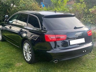 Gebraucht Audi A6 Ambiente 204 PS (150 kW) 2014 Schwarz Kombi
