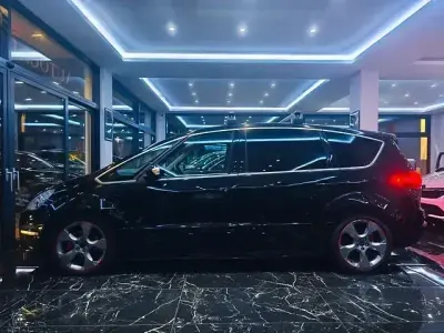 Gebraucht Ford S-MAX Titanium S 200 PS (147 kW) 2012 Schwarz Van / Kleinbus