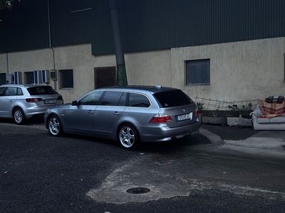 BMW 525