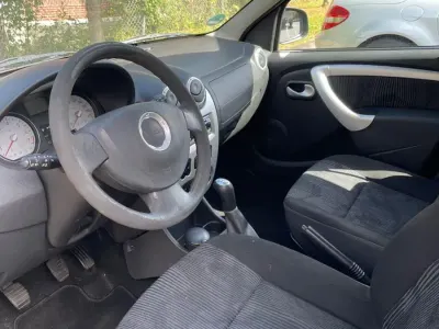 Gebraucht Dacia Logan MCV Lauréate 87 PS (63 kW) 2009 Blau Kombi