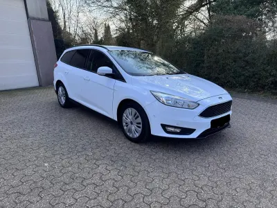 Gebraucht Ford Focus Business Edition 125 PS (91 kW) 2017 Weiß Kombi