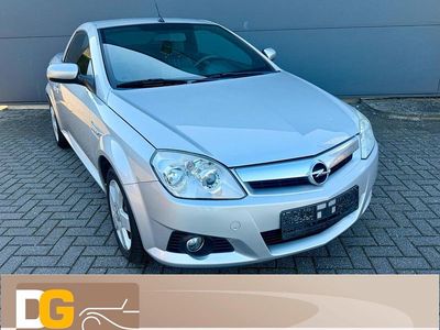 Gebraucht Opel Tigra Edition 90 PS (66 kW) 2008 Silber Cabrio
