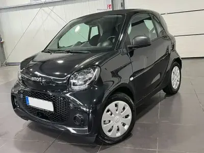 Usado Smart ForTwo Electric Drive 60 kW (82 HP) 2021 Preto Coupé