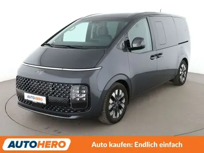 Gebraucht Hyundai Staria Signature 175 PS (128 kW) 2021 Grau Van / Kleinbus