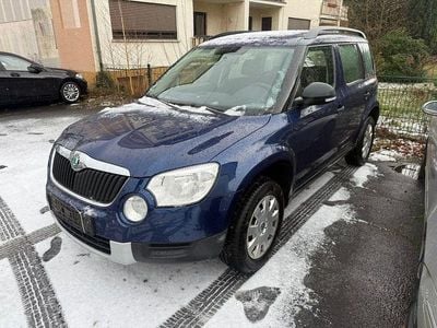 Gebraucht Skoda Yeti Active 105 PS (77 kW) 2012 Blau SUV