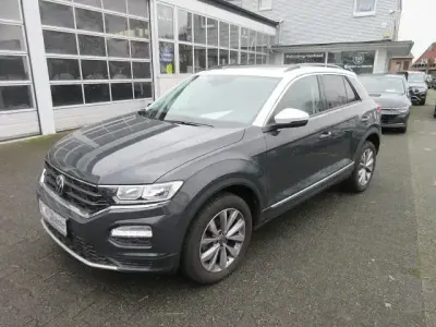 Gebraucht VW T-Roc Style 110 PS (80 kW) 2021 Uranograu pure white SUV