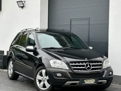 Gebraucht Mercedes ML500 388 PS (285 kW) 2009 Schwarz SUV