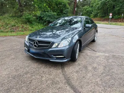 Gebraucht Mercedes E250 AMG 204 PS (150 kW) 2013 Grau Coupé