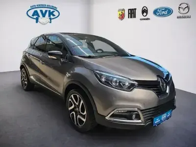 Gebraucht Renault Captur Intens 90 PS (66 kW) 2016 Grau SUV