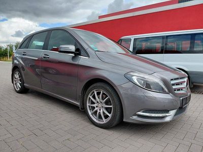 Mercedes B200