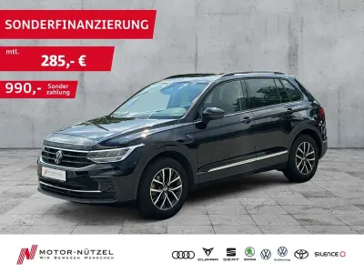 Gebraucht VW Tiguan Life 150 PS (110 kW) 2023 Deep black perleffekt SUV