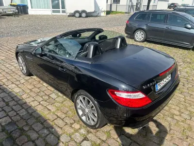 Używany Mercedes SLK250 204 KM (150 kW) 2011 Czarny Kabriolet