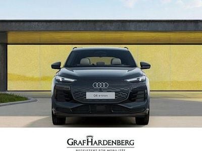 Ny Audi Q6 e-tron Edition .1 239 kW (326 HK) 2026 Grå SUV