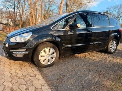 Gebraucht Ford S-MAX Titanium 140 PS (102 kW) 2012 Schwarz Van / Kleinbus