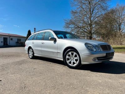 Mercedes E200