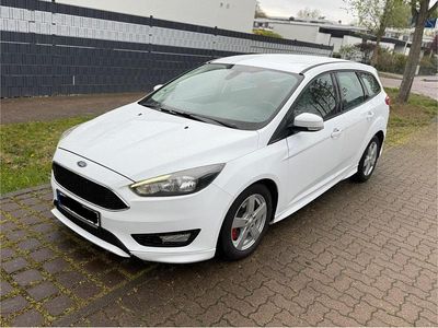 Second-hand Ford Focus ST-Line 150 CP (110 kW) 2017 Alb Break