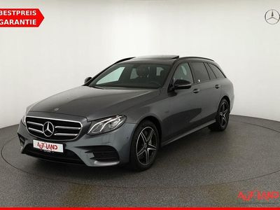 Grau Gebraucht 2020 Mercedes E300 AMG line Limousine | 32.890 € (Etwas zu teuer)