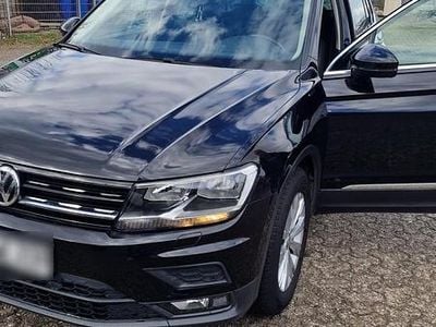 Gebraucht VW Tiguan Join 150 PS (110 kW) 2019 Schwarz SUV
